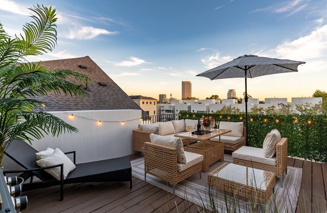 Designer 4BR Home in Houston’s Trendy Corridor