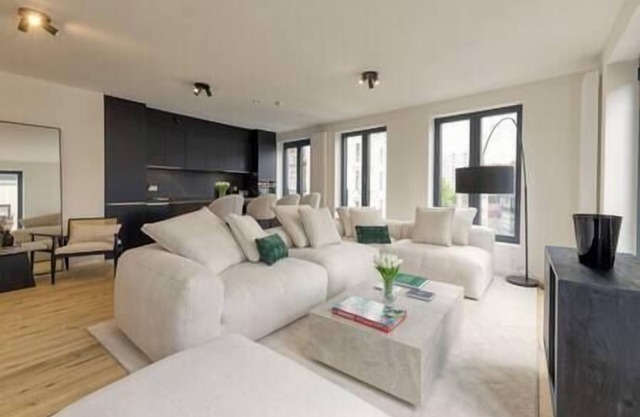 Designer flat 3BR & Mini Golf