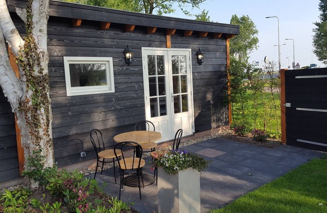Detached Chalet near the beach of Castricum