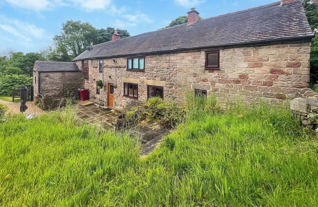 Dewy Lane Farm House