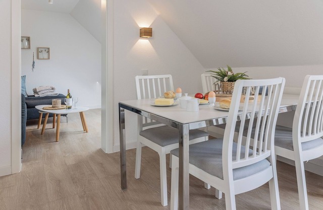 Die Urlaubswohnung Seemöwe im Haus Seeblick im Nordseeheilbad Carolinensiel li
