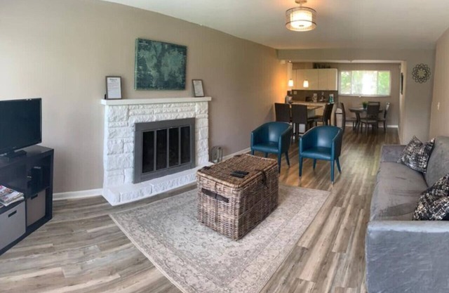 Dimmick Cozy Retreat 3 Bed 1 Bath - Sleeps 6