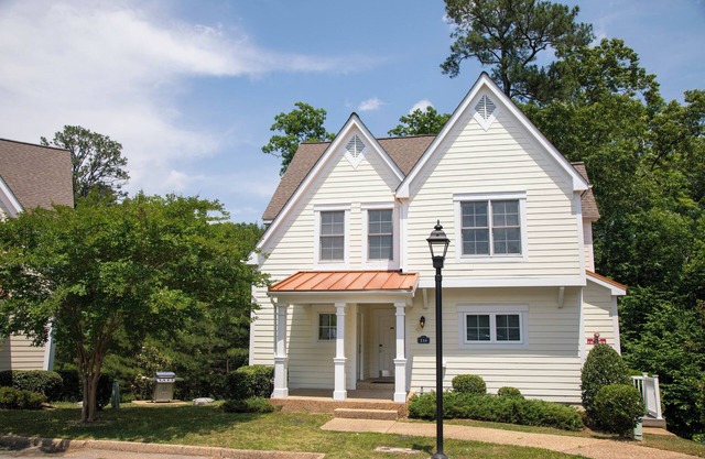 Discounted Rates Charming one bedroom in The Estates at King's Creek Plantationn
