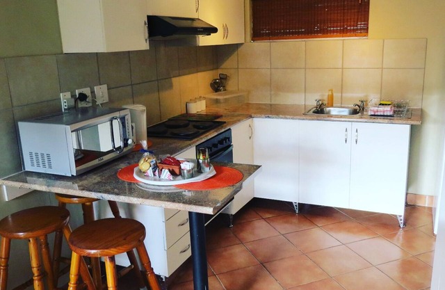 Discover Cape Town - a Home from home