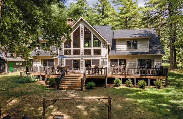 Dog Friendly Deep Creek Gem w/Dock & Pool Table