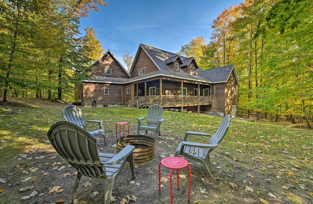 Dog-Friendly Gaylord Retreat < 8 Mi to Town!