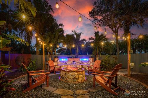 Dog Friendly Home with Private Fenced Zen Yard & Fire Pit! STEPS to the Beach!