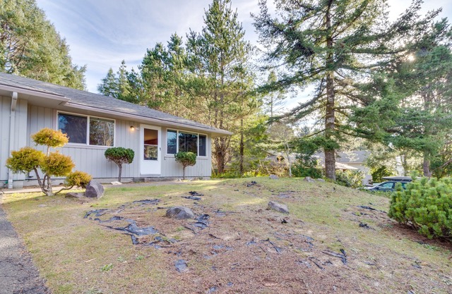 Dog-Friendly Home with Golf Course Views & Beach Access (MCA #1209)