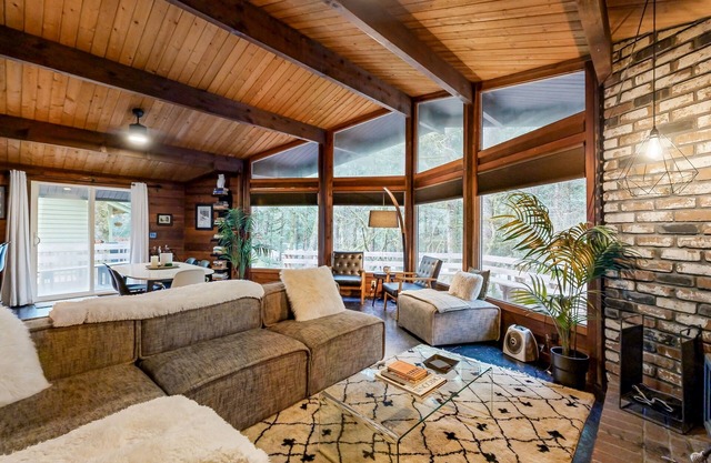 Dog-friendly, mid-century forest cabin with hot tub, firepit & great location
