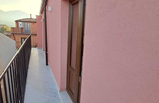 Dolce-Giardino, Elegant 2-Bed Apartment with Stunning Views