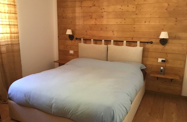 DOLOMITES HOUSE BETWEEN ALLEGHE AND FALCADE