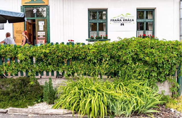 Dom Frana Krala