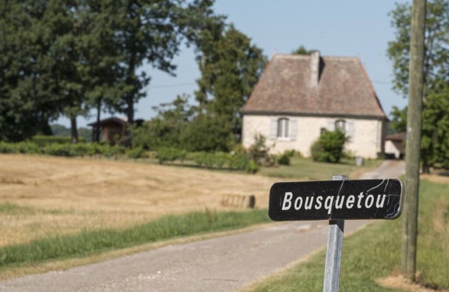 Domaine de Bousquetou: a 17th-century manor house