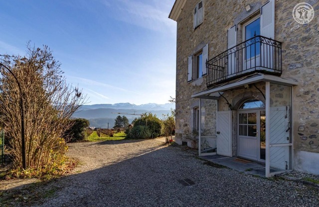 DOMAINE DE L'IDYLLE - WINEMAKER'S HOUSE