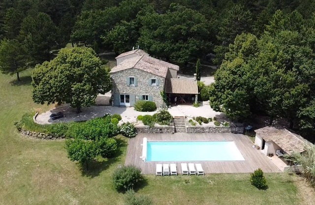 Domaine de la Pigne, tranquillity as far as the eye can see