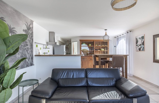 Domaine du Grand Bec - Le Tennis, swimming pool, tennis, beach, sea view