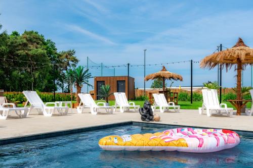 Domki Piaskowa11 Palm Resort & Wellness