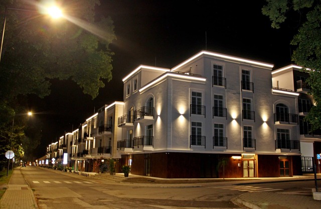 Donizetti C - Cozy Apartment in Beautiful Rezidencia Opera
