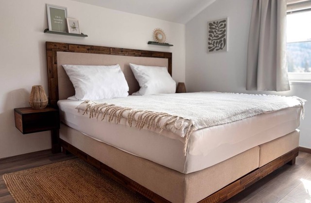 Doppelbettzimmer MIT Balkon - Pension Stöllinger