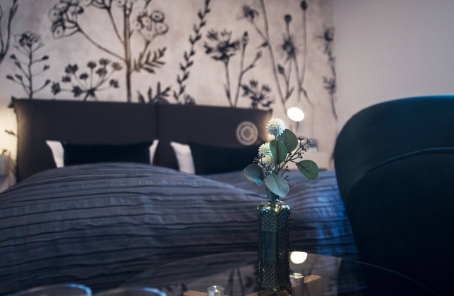 Doppelzimmer Hofseite