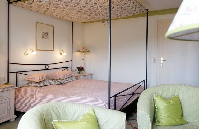 Doppelzimmer "Komfort" mit WC und Dusche
