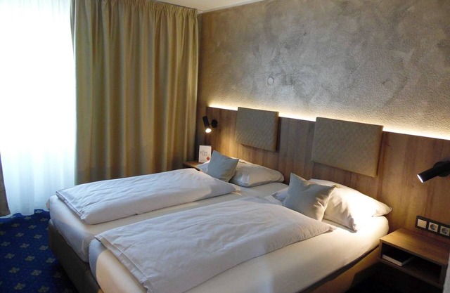 Doppelzimmer mit Dusche und WC