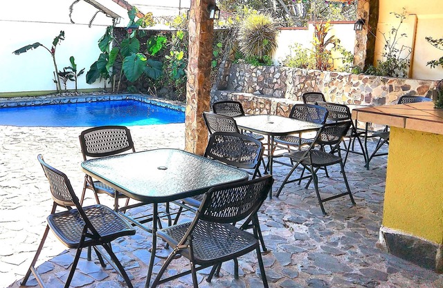 Dos Palmas Studio Apartments