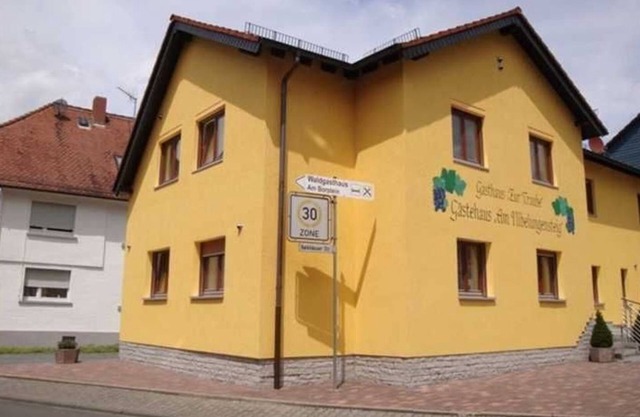 Double room 14 - Guesthouses Am Nibelungensteig