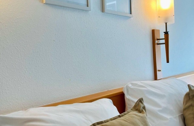 Double room-Deluxe-Private Bathroom-Balcony