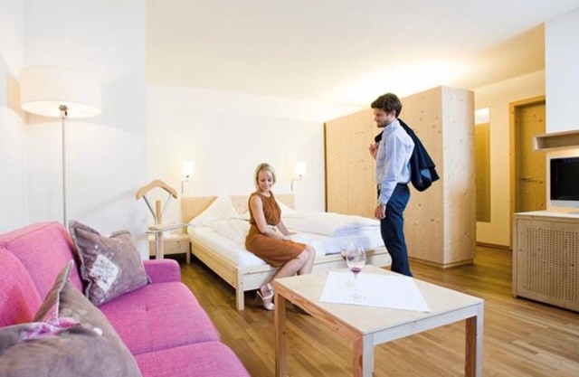 Double room "LANDHAUS de Luxe" - Alpen.Spa.Golf.Hotel TRAUBE BRAZ*