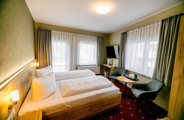 Double room Premium incl. breakfast - Hotel Zum Goldenen Löwen