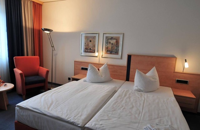 Double room with shower and WC