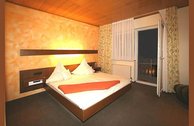 Double room with shower and WC