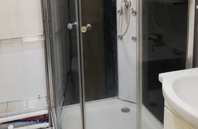 Double studio n5 for 4 people, near the Belleville power station on the banks of the Loire