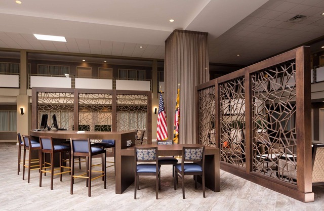 DoubleTree by Hilton Hotel Laurel