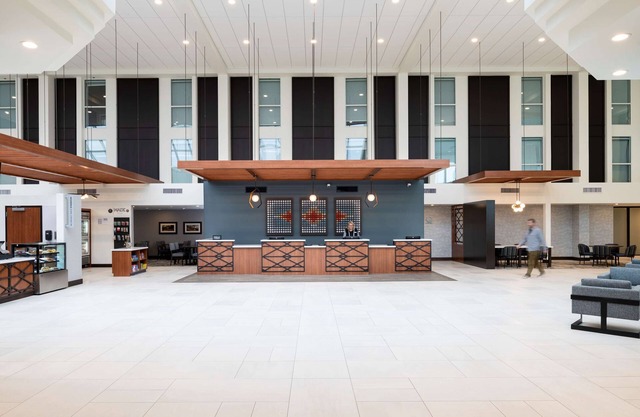 DoubleTree by Hilton Madison East