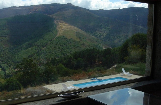 Douro Mountain House with spetacular vews