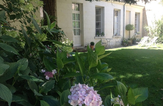 Downtown Cottage in Vendôme