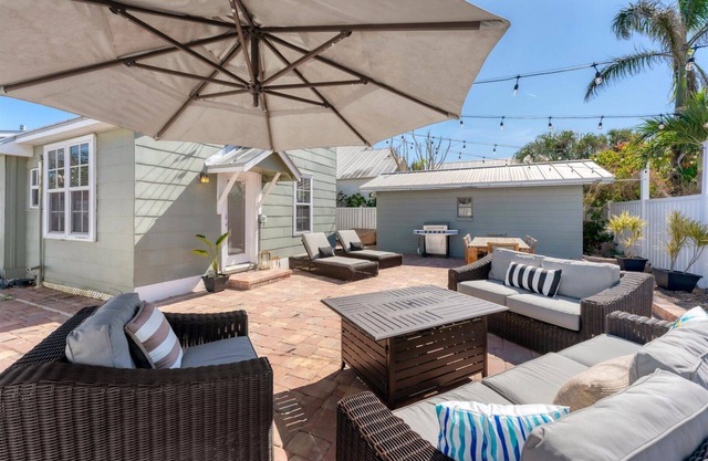 Downtown Historic Punta Gorda Loft w Incredible Outdoor Space
