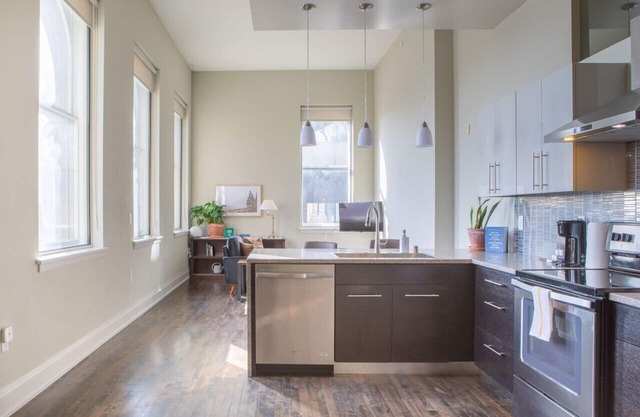 Downtown Luxury 1BR Loft
