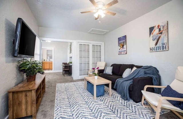 Downtown SLC Loft in Historic Avenues District!