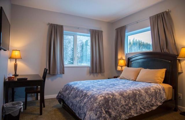 Downtown Whitehorse 4 bedrooms deluxe condo