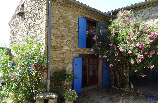 Drôme Provençale, gite La Colline Le JARDIN CLOS