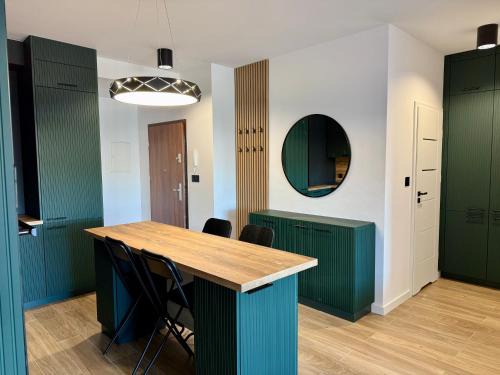 Drahan Apartment 28