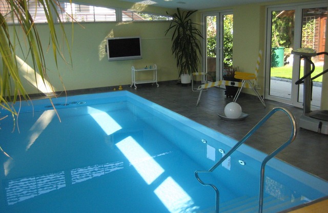 Dream family holidays with pool, sustainable and often cheaper than a hotel