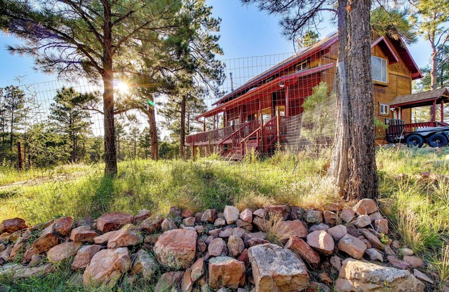 Dreamy Deck: Show Low Cabin on Over 2 Acres!
