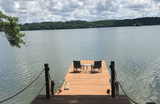 Driftwood Retreat on Tennessee River/Pickwick Lake