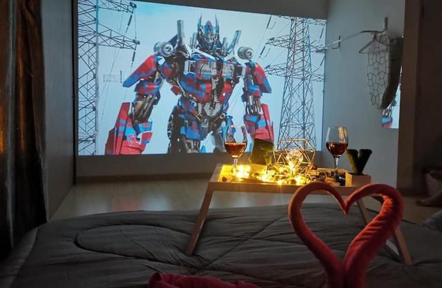 Dsara Big cinema Netflix projector next SB Hospital
