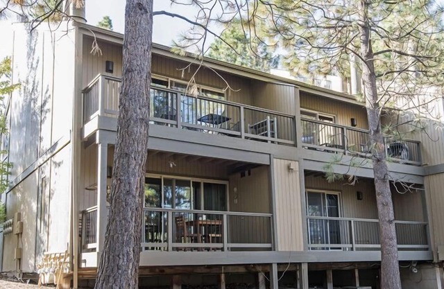 Duel Upper-Level Condos with Mt. Bachelor Village Amenities!