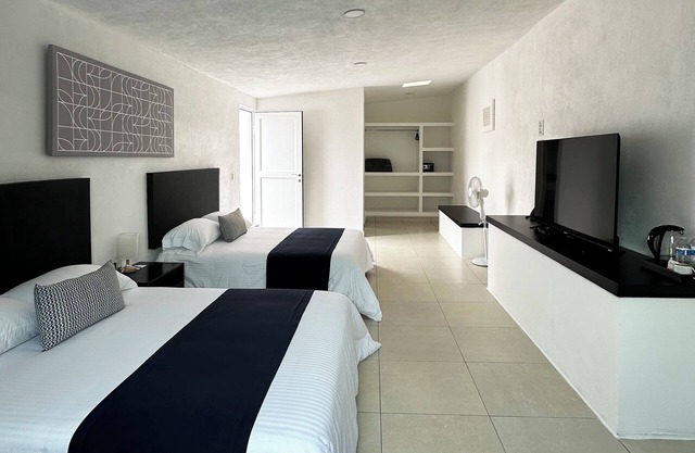DUNAMIS HOTEL